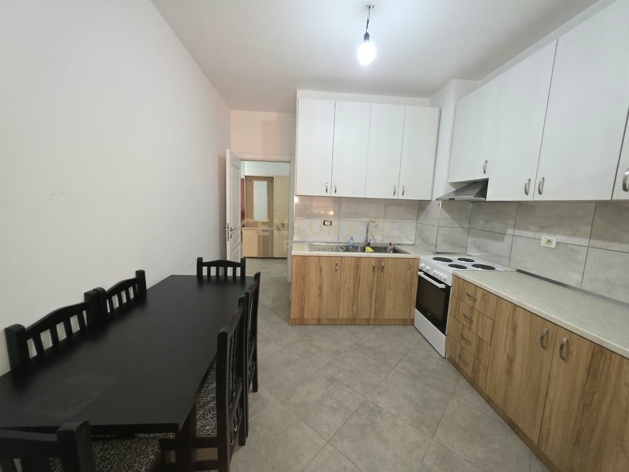 WE SELL 2+1 APARTMENT AT GOLDEN PARK COMPLEX, OPPOSITE AMERICAN HOSPITAL 3- 190000€ | 91 m²