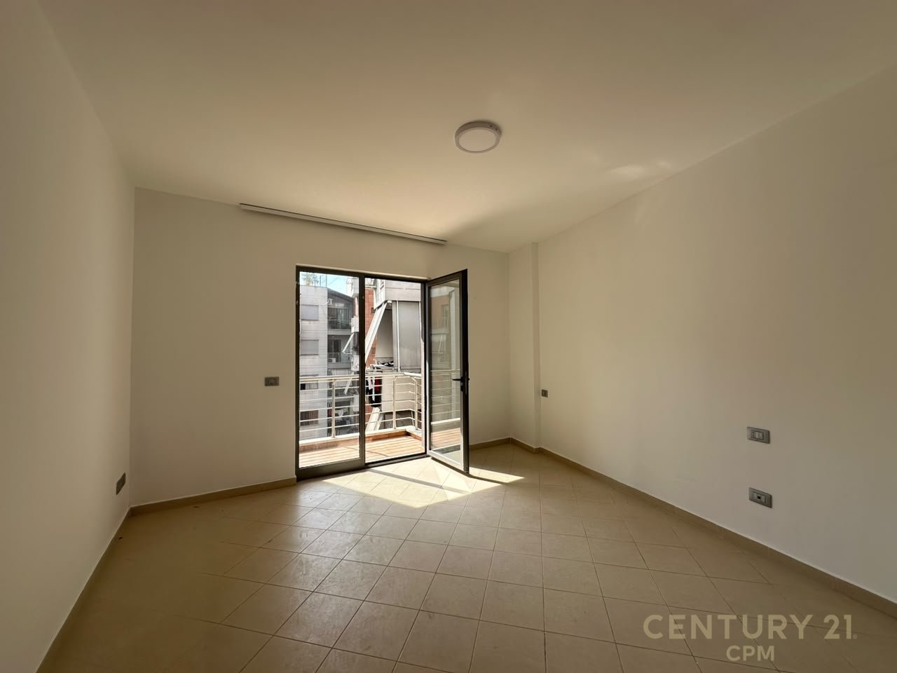 Apartament 2+1+2 Per Qira Tek Tower Bridge Oxhaku!