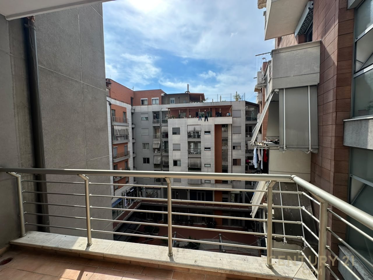 Apartament 2+1+2 Per Qira Tek Tower Bridge Oxhaku!