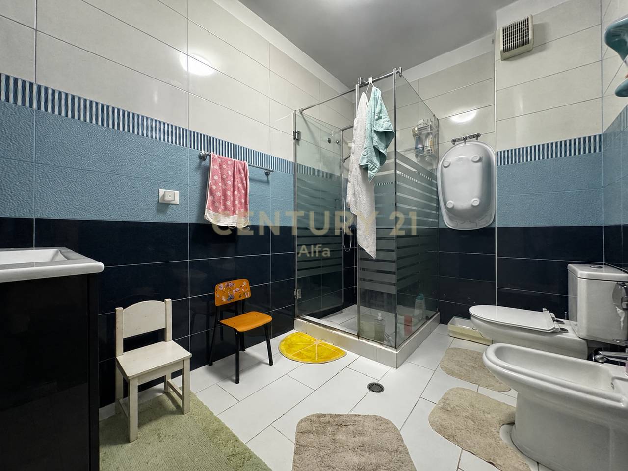 Vendesi Appartamento 4+1+2 a Fresk – Arredamento Moderno