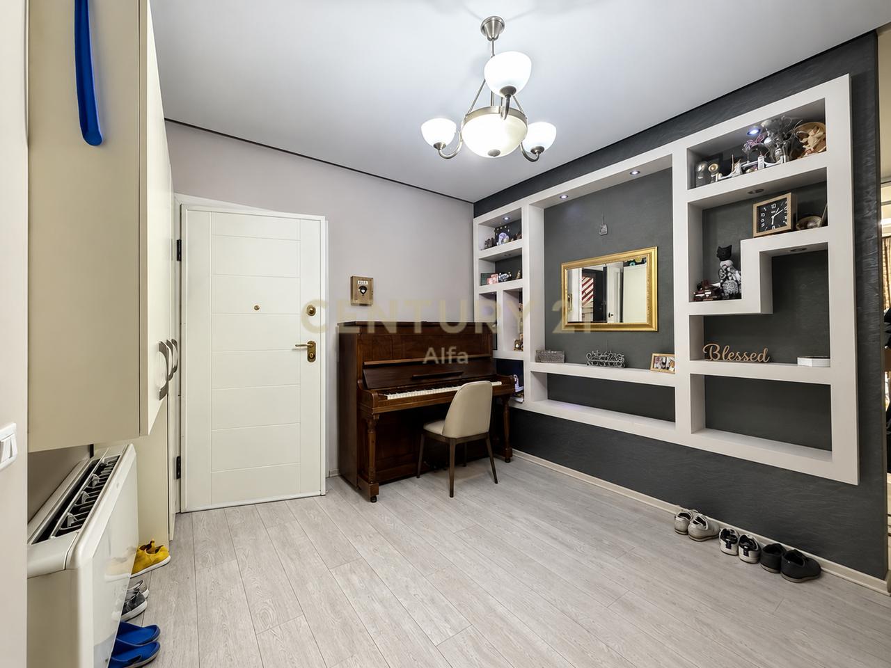 Vendesi Appartamento 4+1+2 a Fresk – Arredamento Moderno
