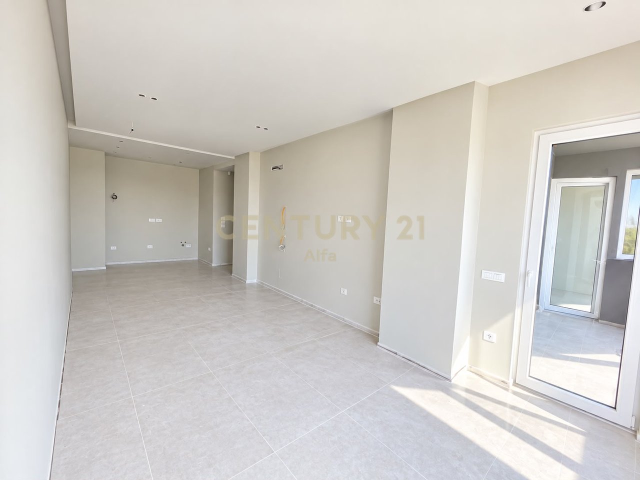 VENDESI APPARTAMENTO 2+1 – RESIDENZA MONTEVIDEO