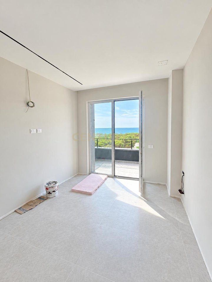 VENDESI APPARTAMENTO 2+1 – RESIDENZA MONTEVIDEO