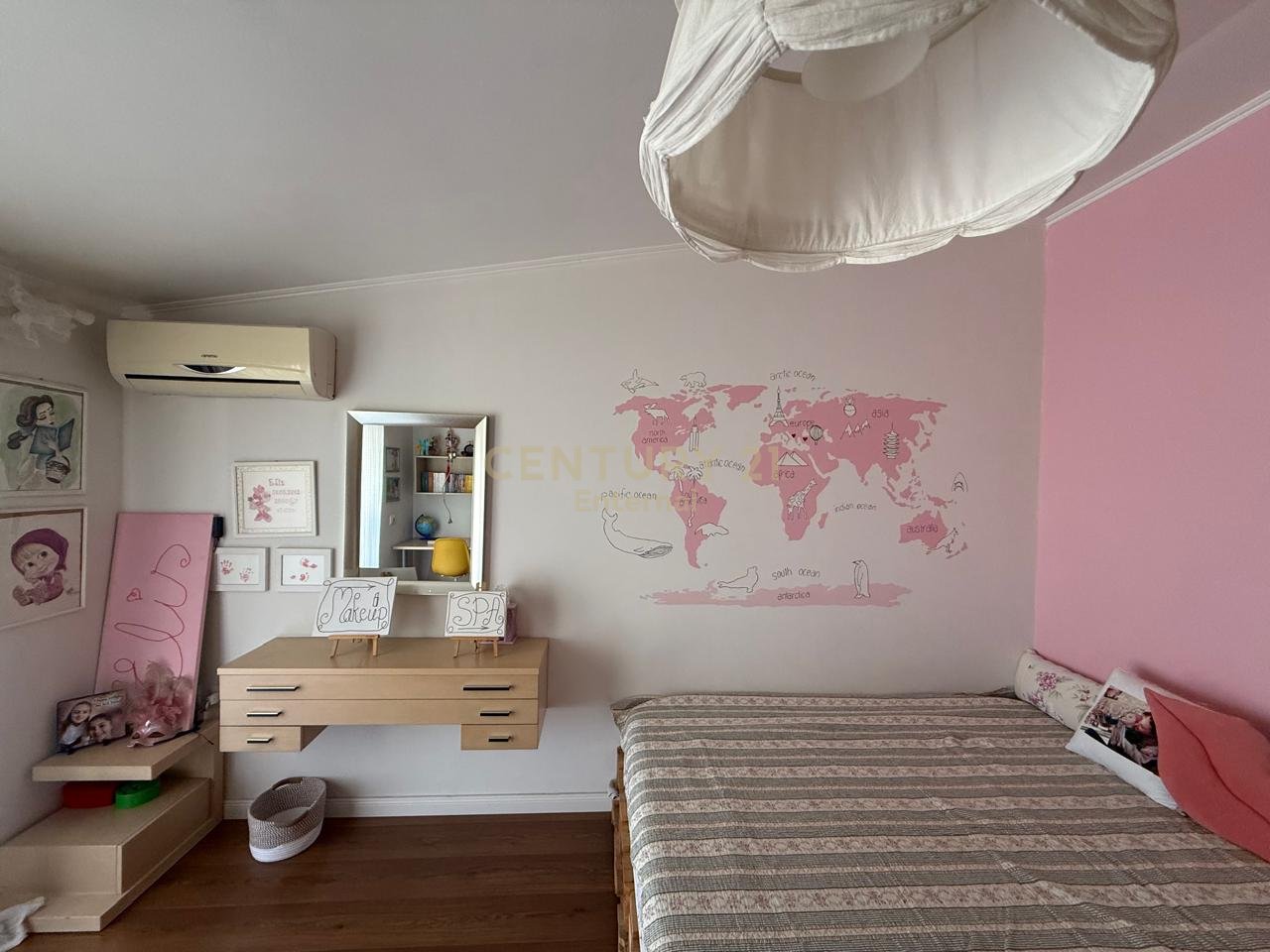Apartament 3+1 për shitje pranë Kopshtit Botanik.