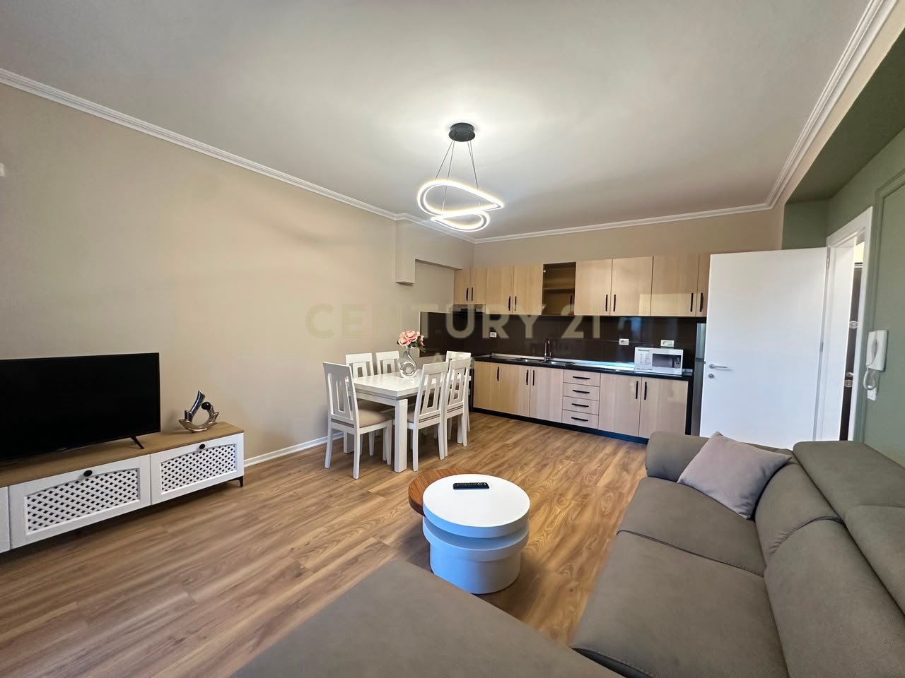 Apartament 1+1 per Qira Prane Prokurorise!
