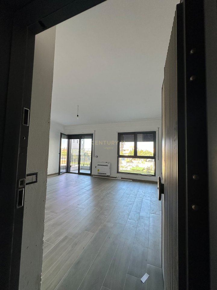 Apartament 1+1 me Qira në Bulevardin e Ri, Kompleksi Ndregjoni