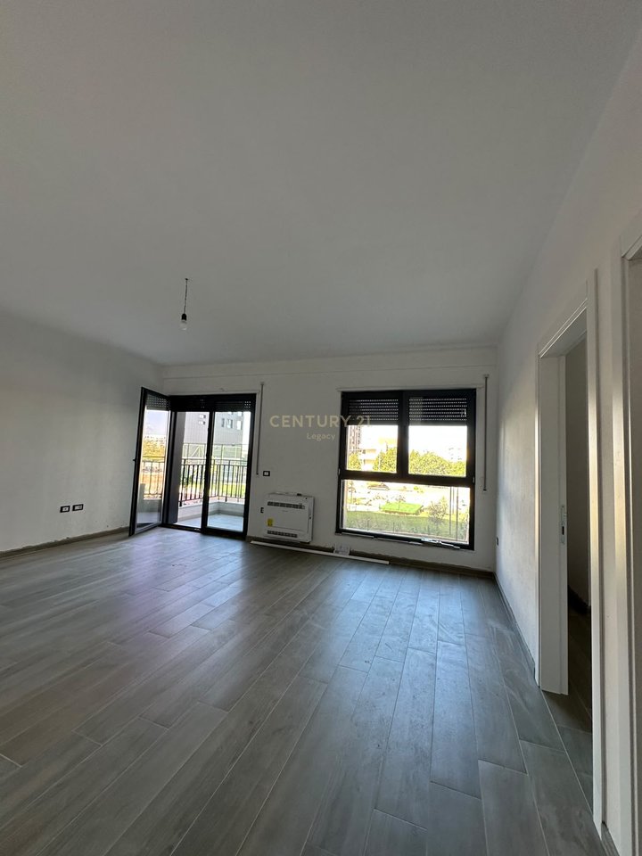 Apartment 1+1 for Rent in Bulevardin e Ri, Ndregjoni Complex