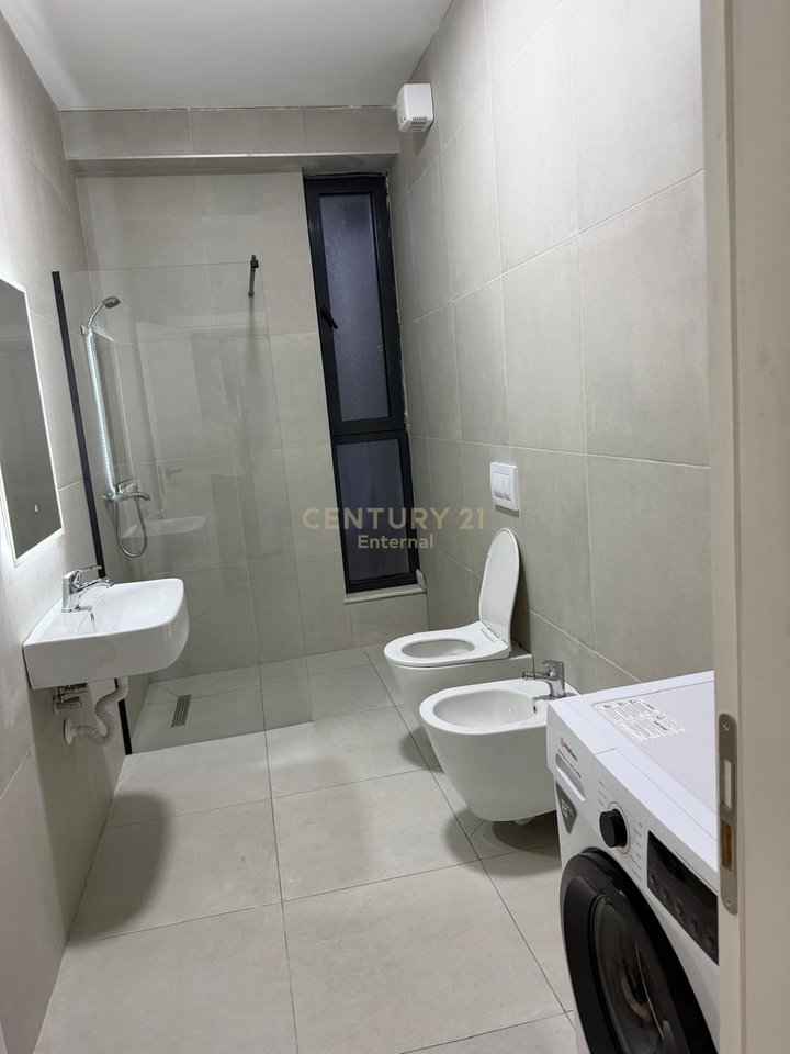 Apartment 1+1 For Rent at Bulevardi i Ri, Tirana - 770€ | 63 m²