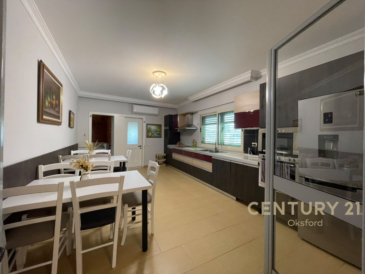 VICINO A SELVIS IN VIA SIRI KODRA, VENDITA DI 2 APPARTAMENTI 3+1+2 E APPARTAMENTO 1+1