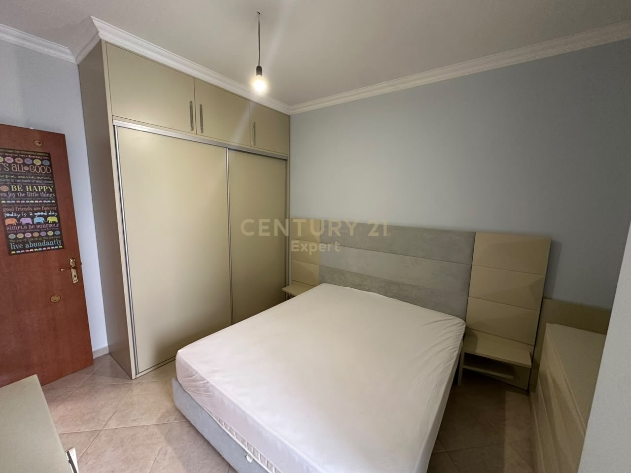 2+1 APARTMENT FOR RENT IN YZBERISH