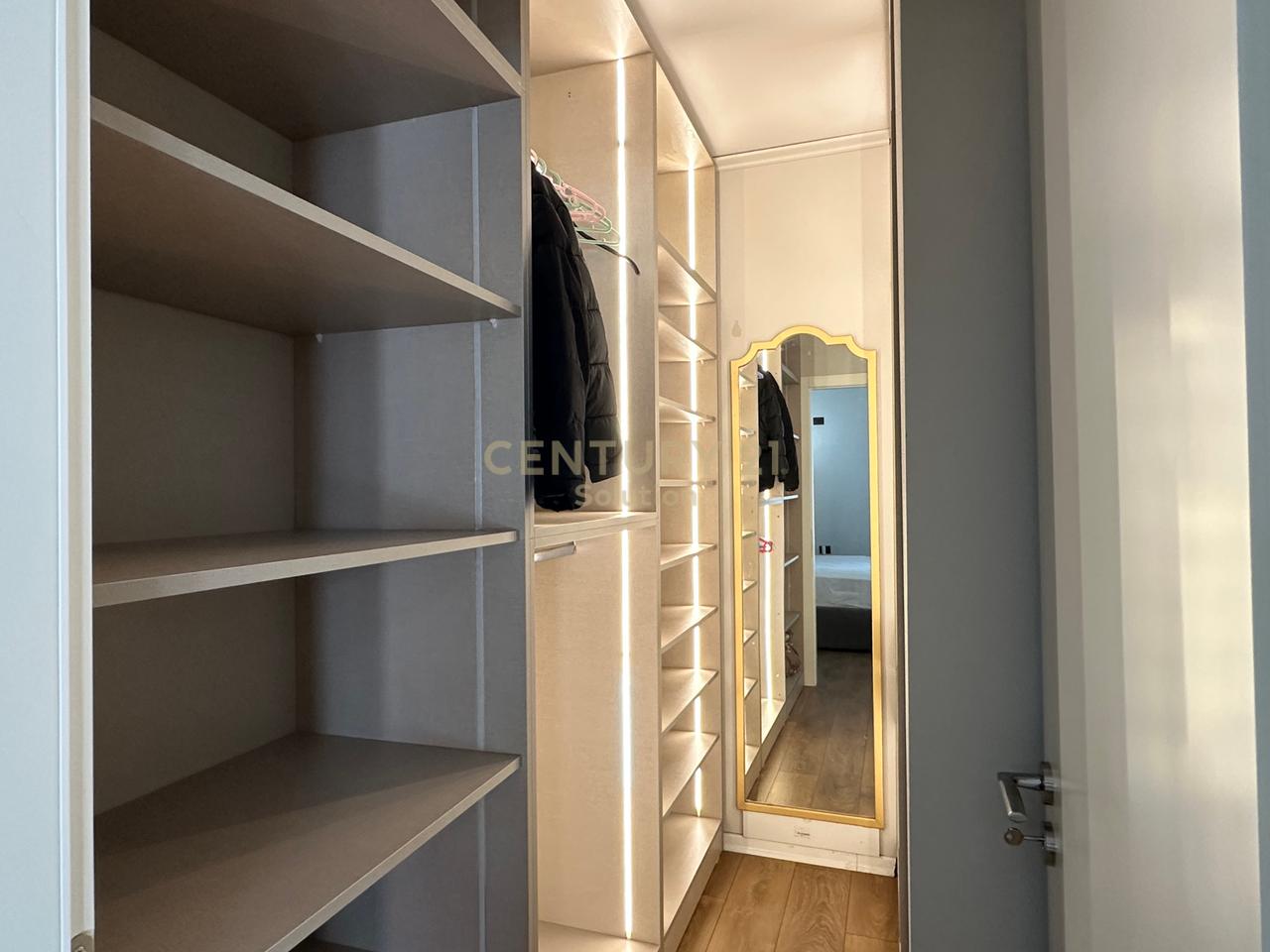 SHITET APARTAMENT 1+1 TE LIQENI ARTIFICIAL