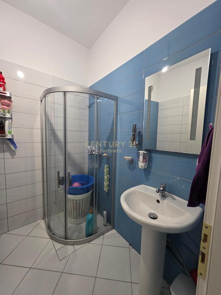 VENDESI 1+1 IN VEND SHKOZE PRESSO LA RESIDENZA CITY VIEW
ACQUISTO CON CREDITO!