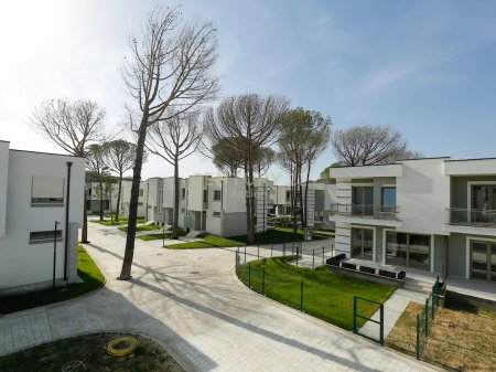  APARTAMENT 2+1 NË SHITJE – GJIRI I LALZIT