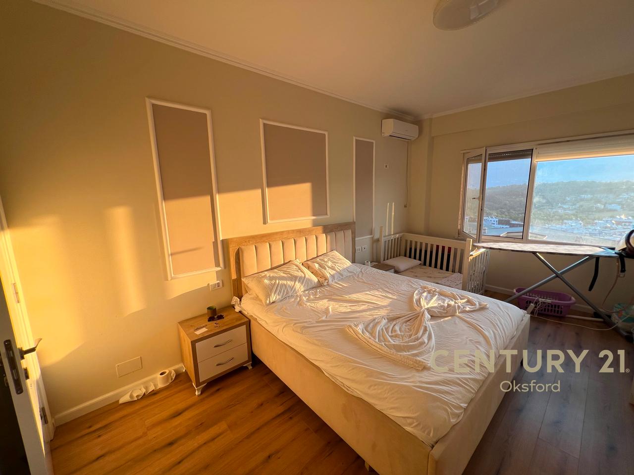 APARTAMENT ME QIRA 2+1+2 me GARAZH PER 2 MAKINA TEK LIQENI I THATE