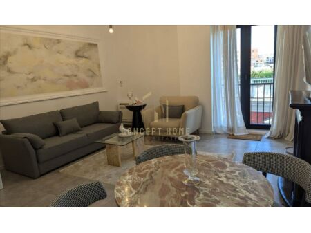 Jepet me qera apartament 1+1 Te Sheshi Skenderbej