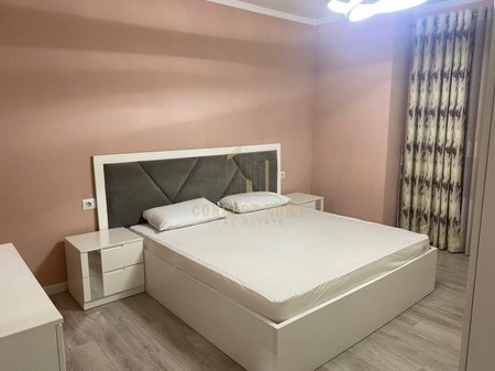 Jepet me qera apartament 2+1+2+2 bllk  Yzberisht Golden Park 3
