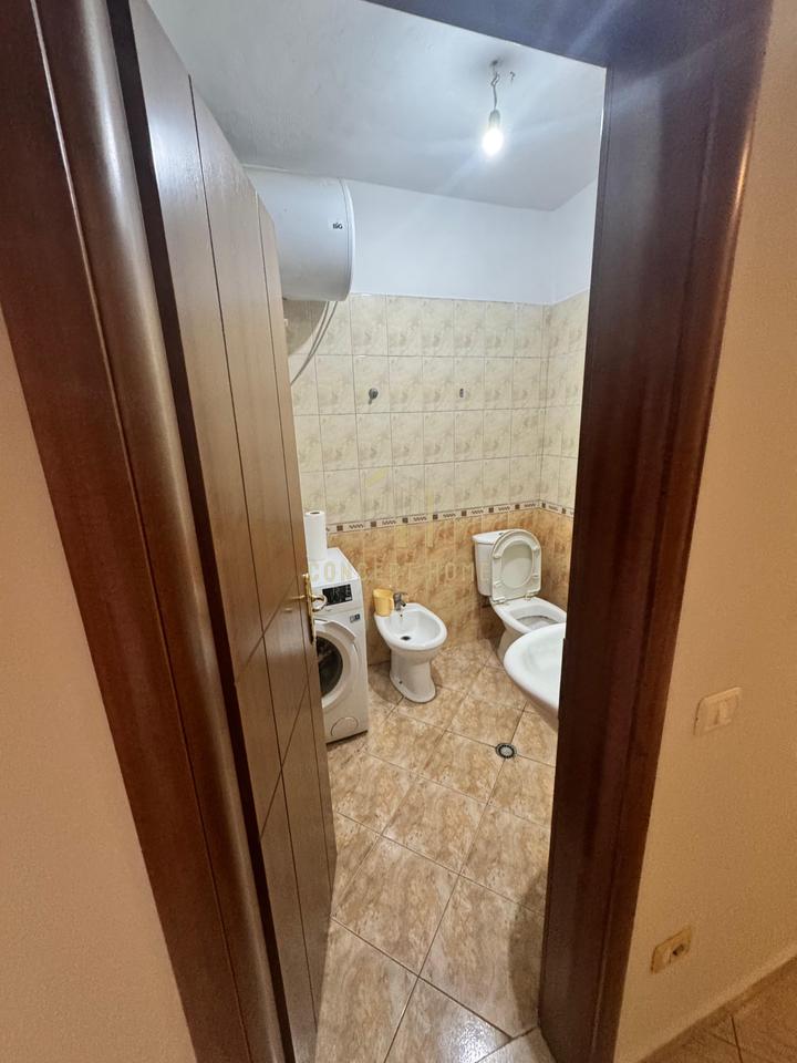 Appartamento in vendita 2+1+2 vicino a Kodra e Dielt - 165.000 euro