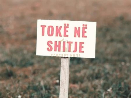 Terreno in vendita a Mezez