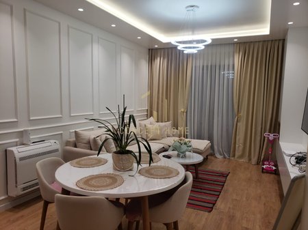 Jepet me qera apartament 2+1+2 ne Astir "Oasis Residence"