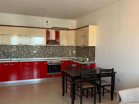 Jepet me qera apartament 2+1 Ne Yzberisht