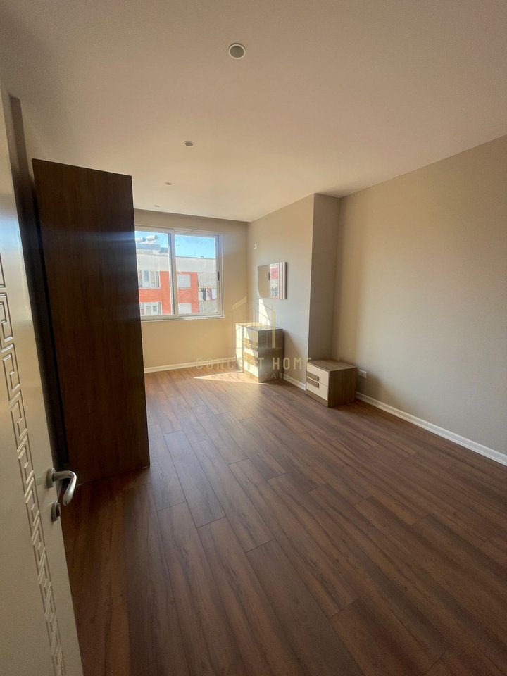 Shitet Apartament 2+1 ne Astir