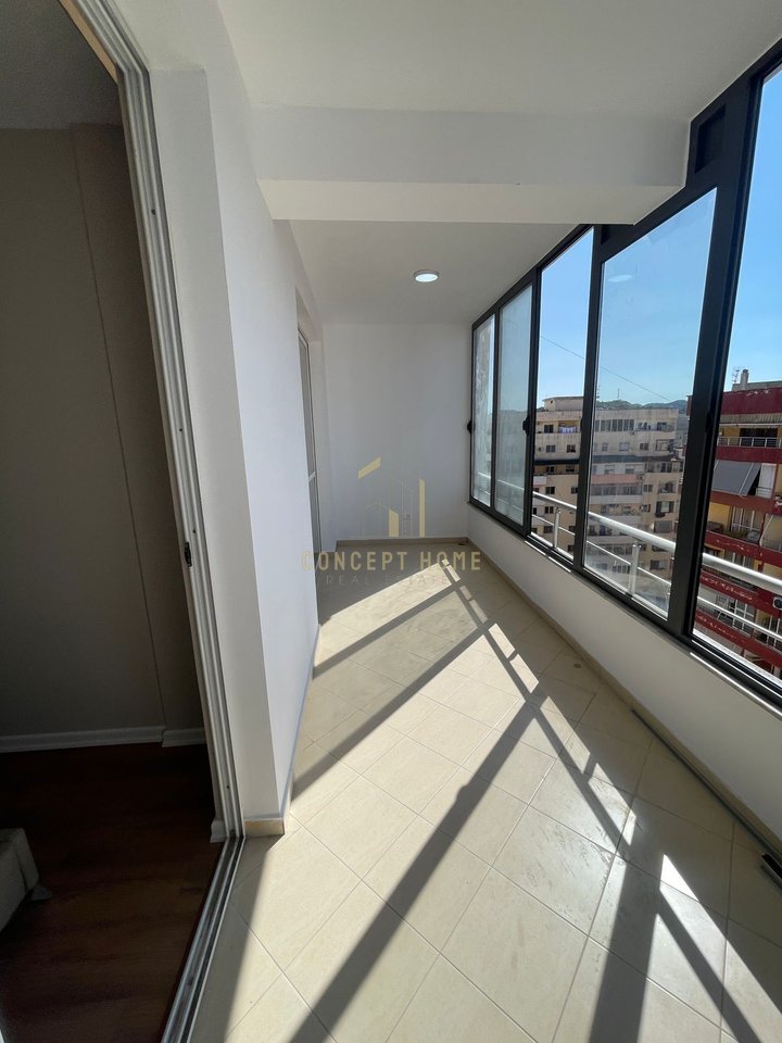 Shitet Apartament 2+1 ne Astir