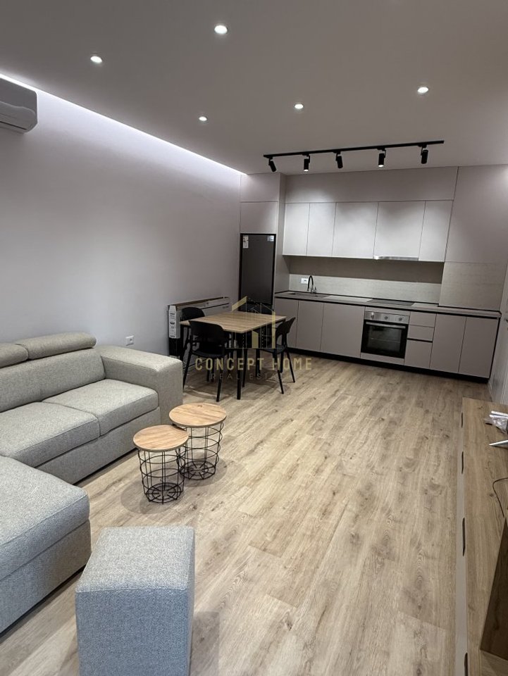 Jepet me qera apartament 1+1 Ne Porcelan(Rezidenca Erli)