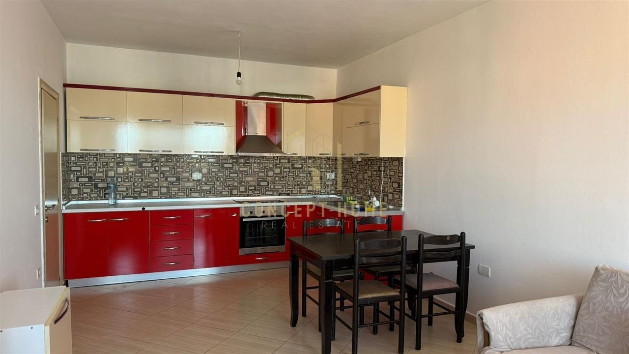 Jepet me qera apartament 2+1 Ne Yzberisht