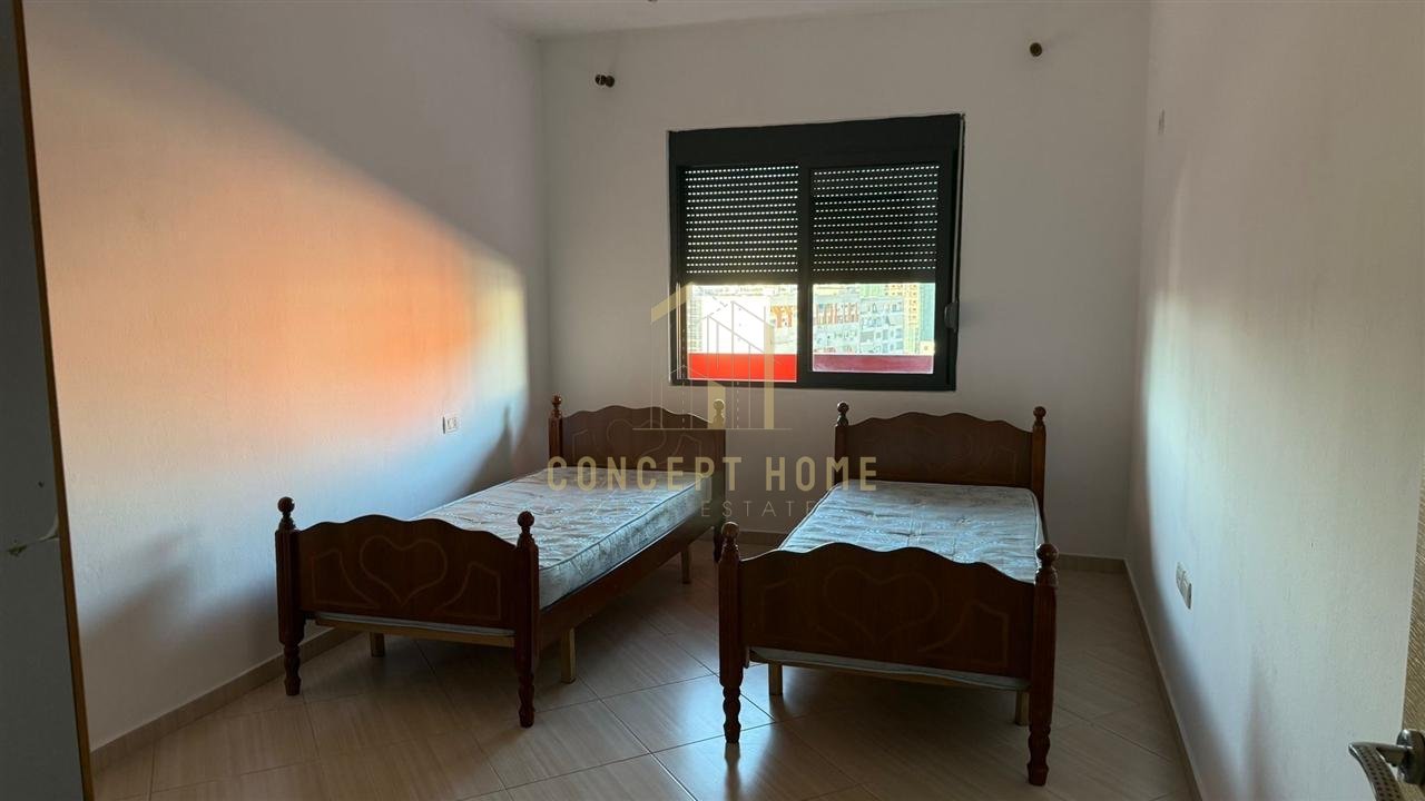 Jepet me qera apartament 2+1 Ne Yzberisht