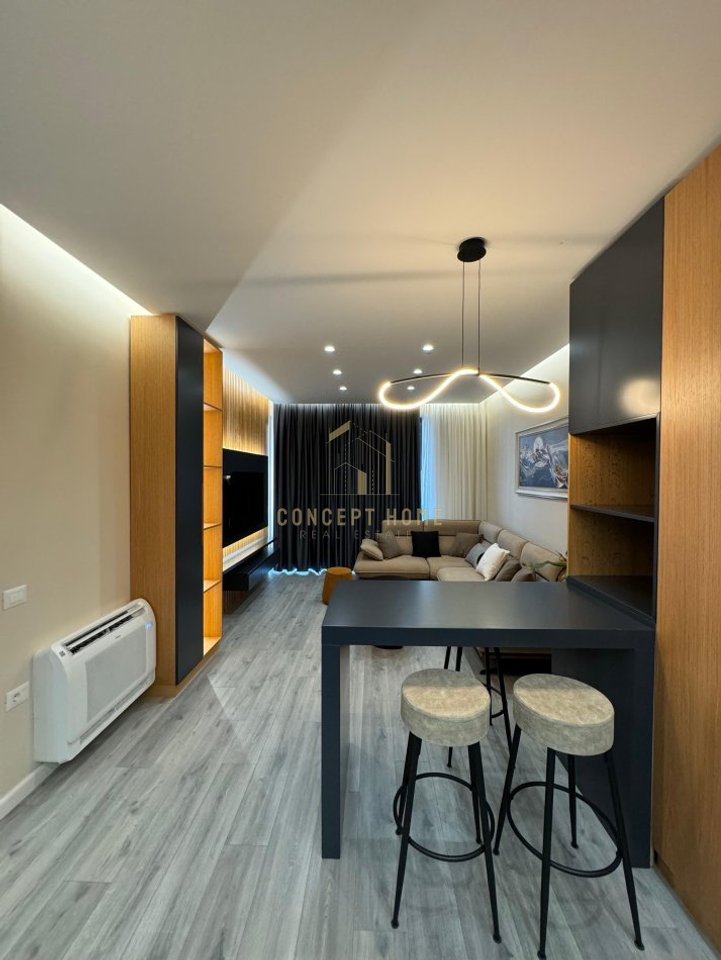 Apartment 1+1 for rent at Komuna e Parisit