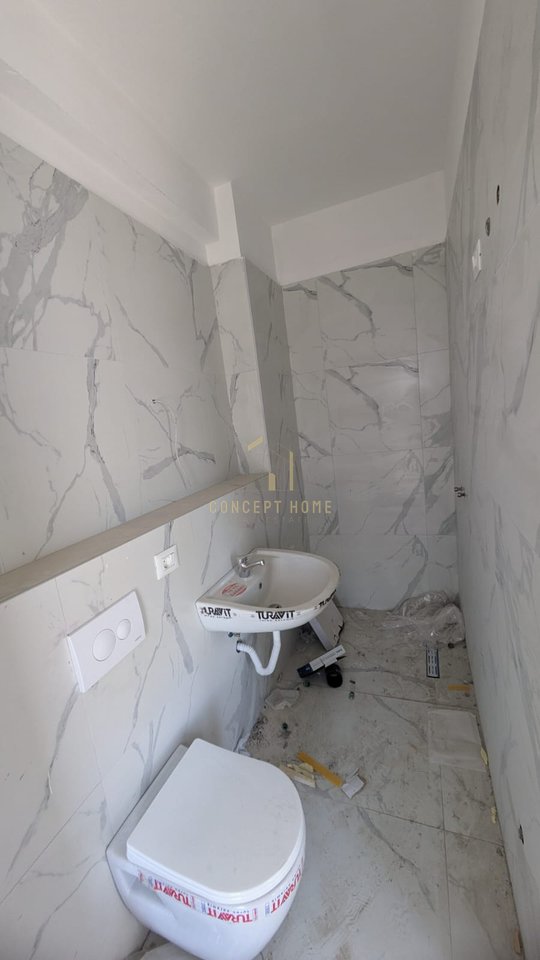 Appartamento 2+1+2 in Vendita a Laprakë, Tirana - €200.000 | 117,5 m²