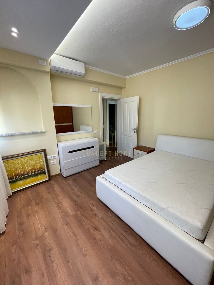 Jepet me qira Apartament 2+1+2 +Kuzhine , Bllok