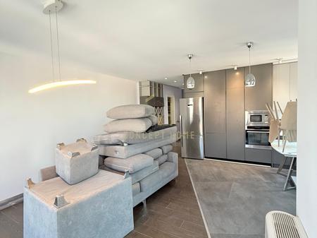 Jepet me qera apartament 2+1, ne Astir
