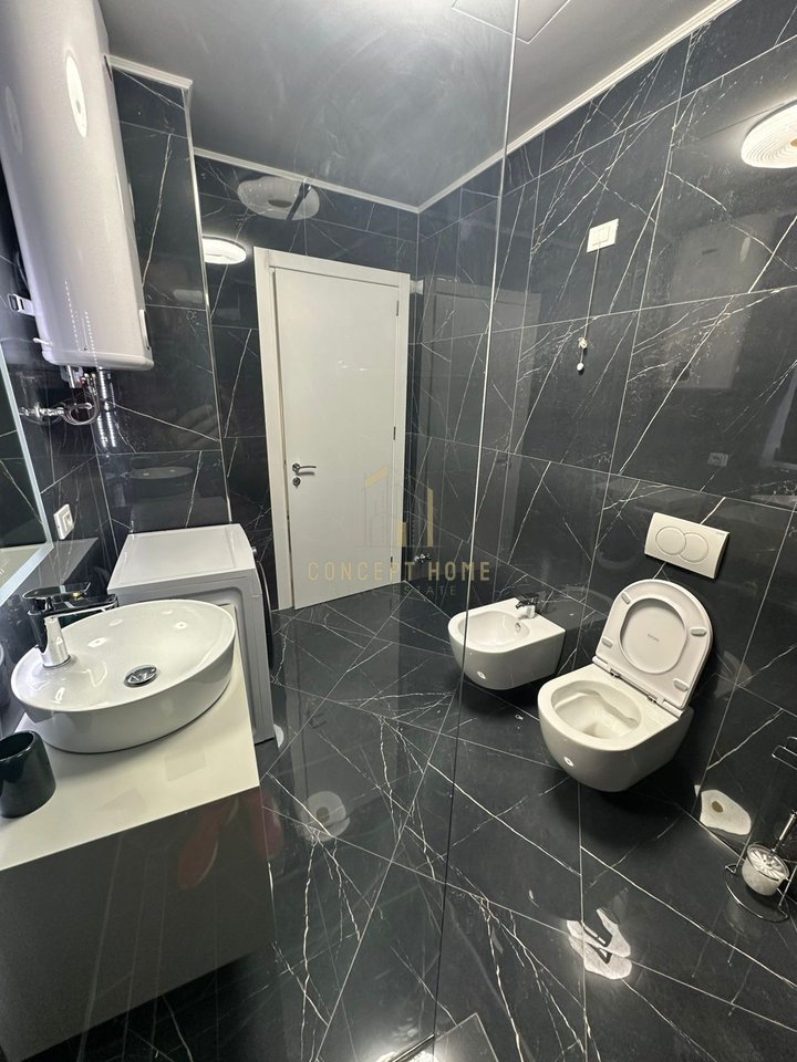 Apartament 2+1 Me Qira në Liqeni Artificial, Tiranë - 1400€ | 110 m²