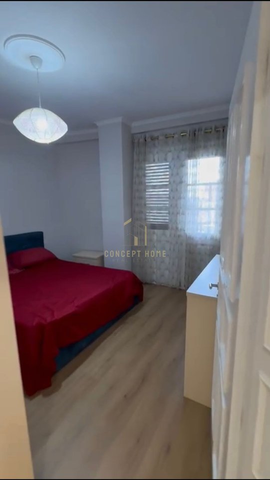 Shitet apartament 1+1 prane Kodra e diellit