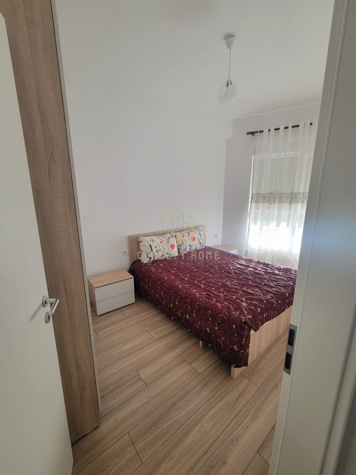 Jepet me qera apartament 2+1 Ne Ali Dem