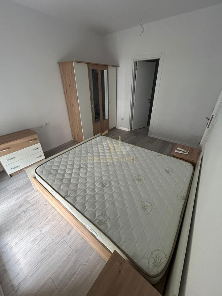 Appartamento 2+1+2 in affitto a Univers City