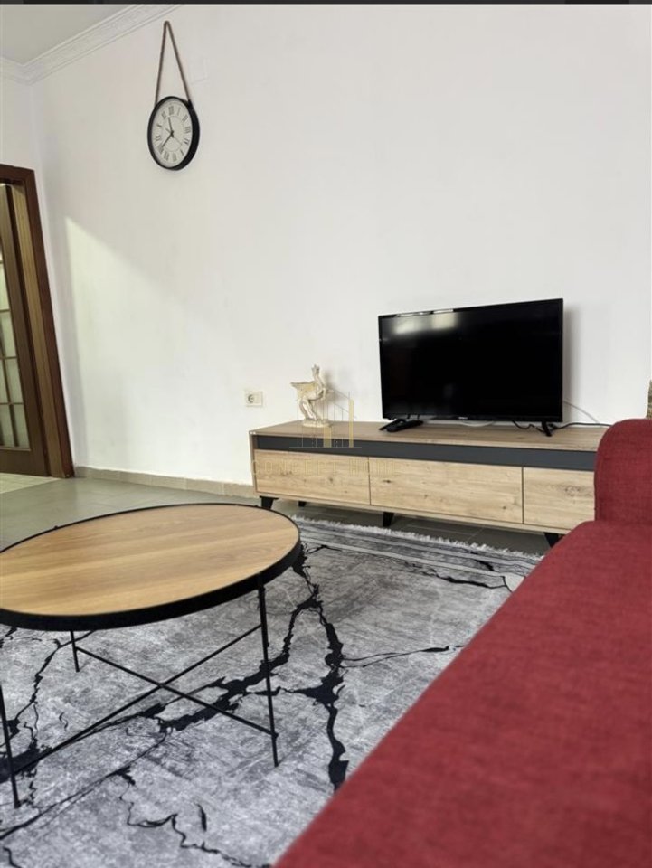 Appartamento 1+1 in affitto a Pazari i Ri