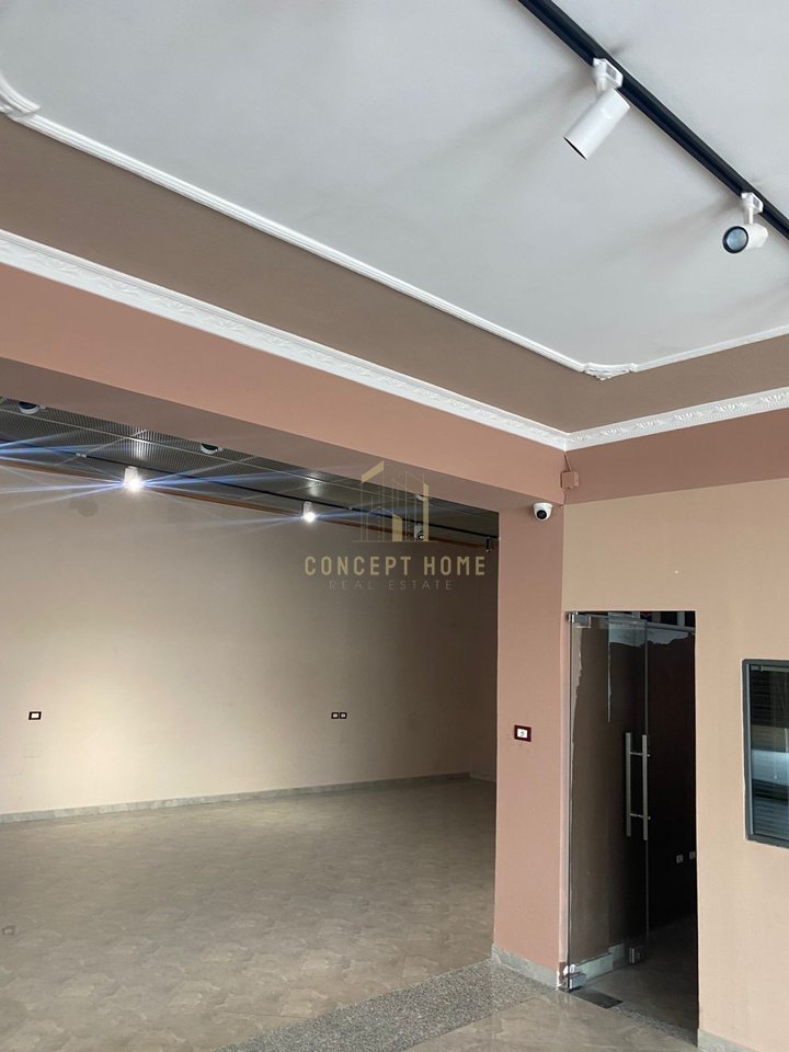 📌Shop for rent in Astir