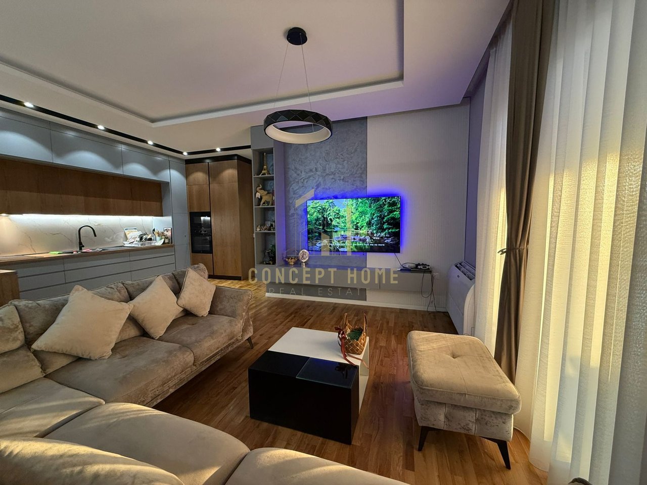 APARTAMENT (PENTHOUSE) NE SHITJE NE FRESK 2+1+2 (1 DHOME E DETIKUAR PER PALESTER)