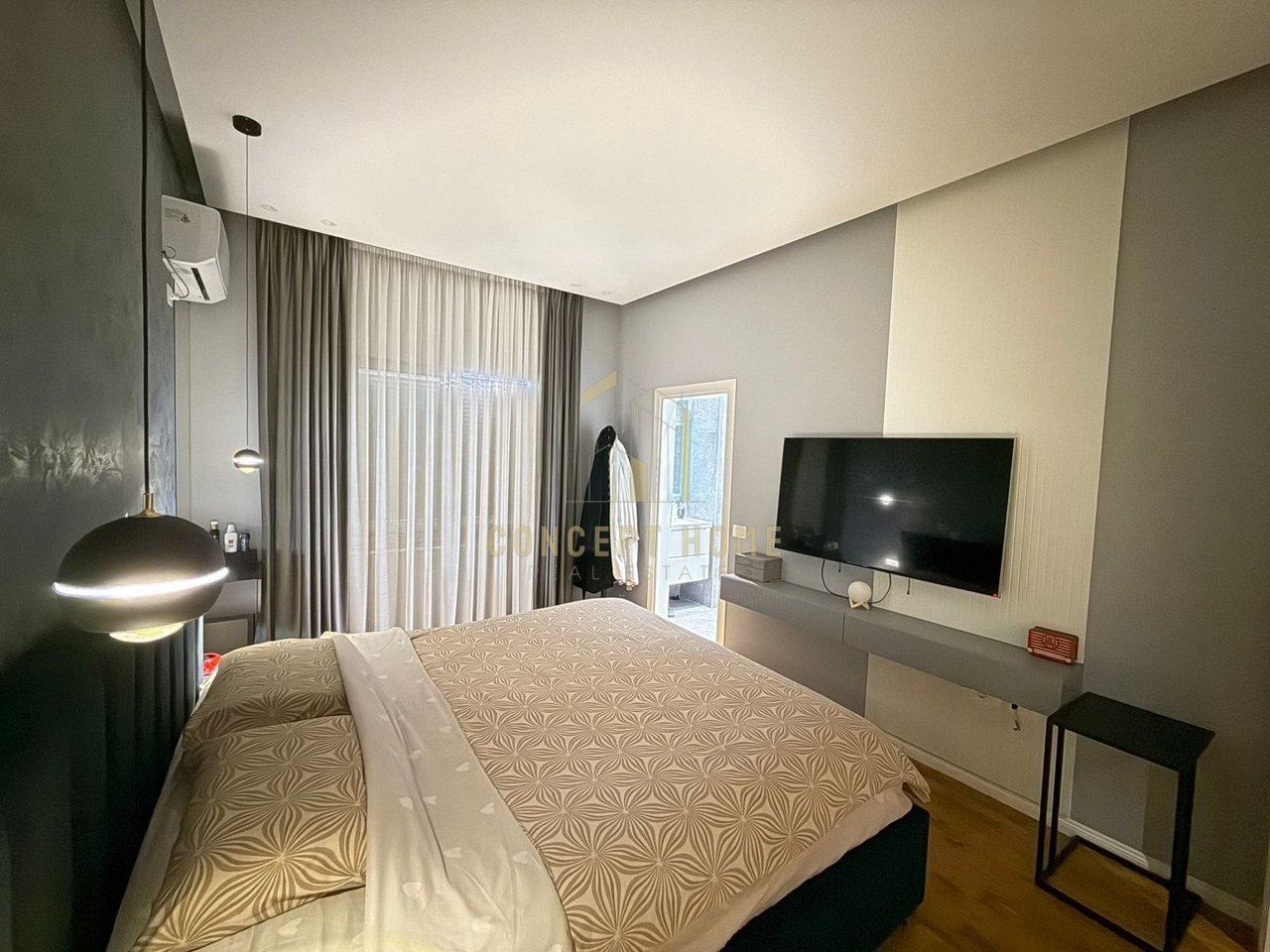 APARTAMENT (PENTHOUSE) NE SHITJE NE FRESK 2+1+2 (1 DHOME E DETIKUAR PER PALESTER)