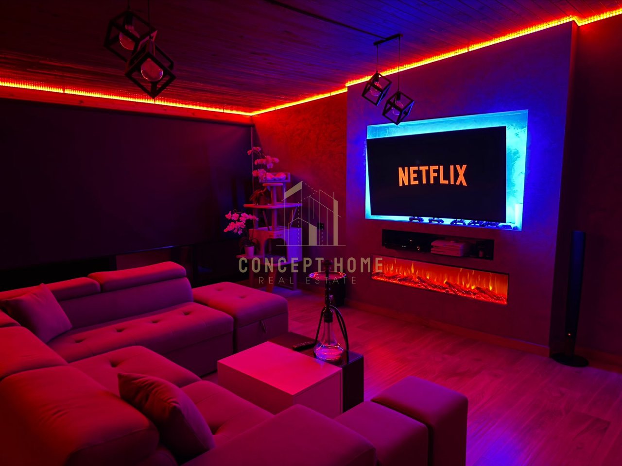 APARTAMENT (PENTHOUSE) NE SHITJE NE FRESK 2+1+2 (1 DHOME E DETIKUAR PER PALESTER)