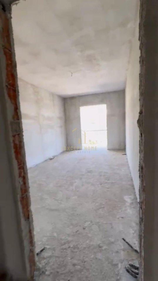 Shitet apartament 2+1 ne Paskuqan.