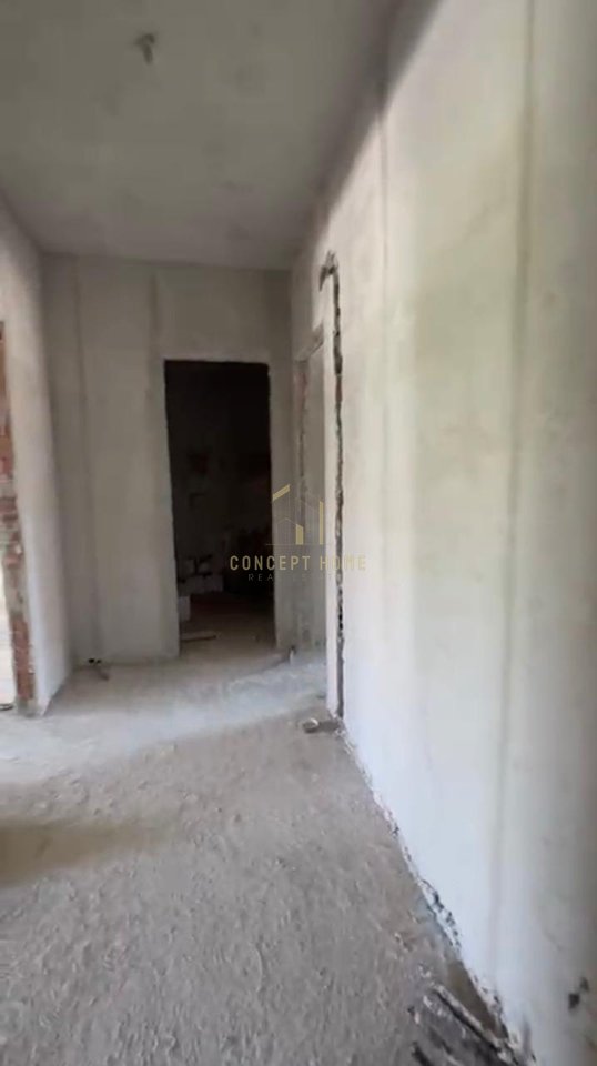 Shitet apartament 2+1 ne Paskuqan.