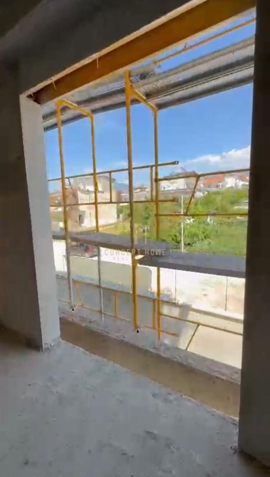 Shitet apartament 2+1 ne Paskuqan.