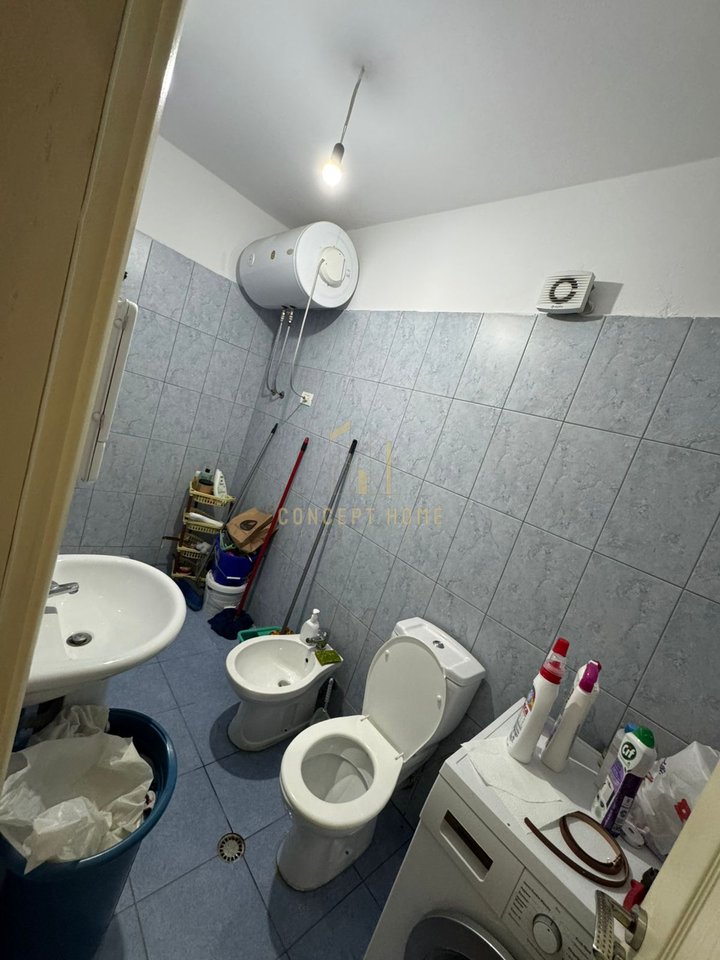 Shitet Apartament 1+1 ne Yzberisht