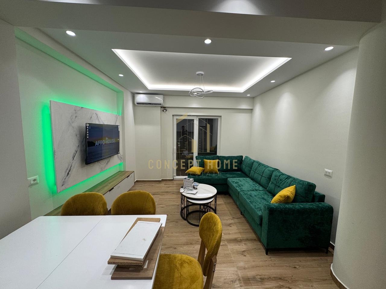 In affitto 1+1 di una villa privata ad Astir