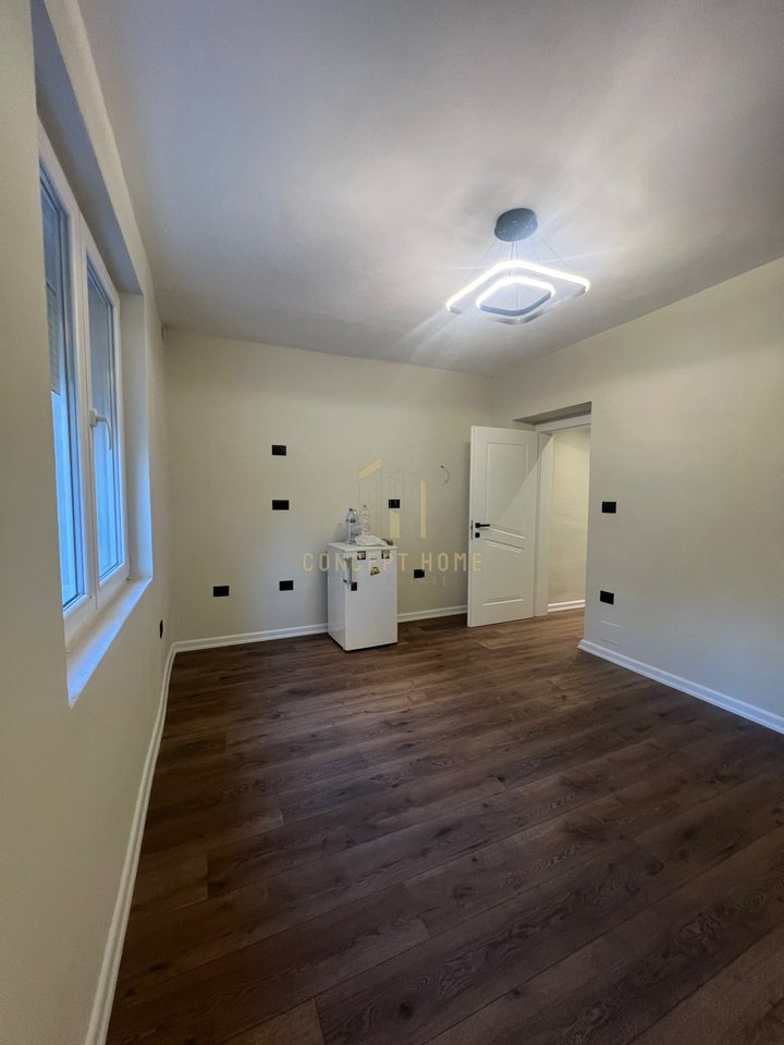 Appartamento 1+1 in Vendita a 21 Dhjetori, Tirana - 105000€ | 45 m²