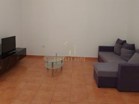 Jepet me qera apartment 2+1 ne Astir