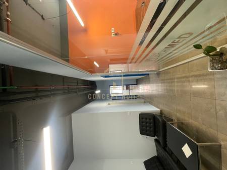 For rent 3+1+2 near the Paris Commune